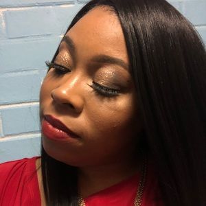 Meet your Posher, Tiana